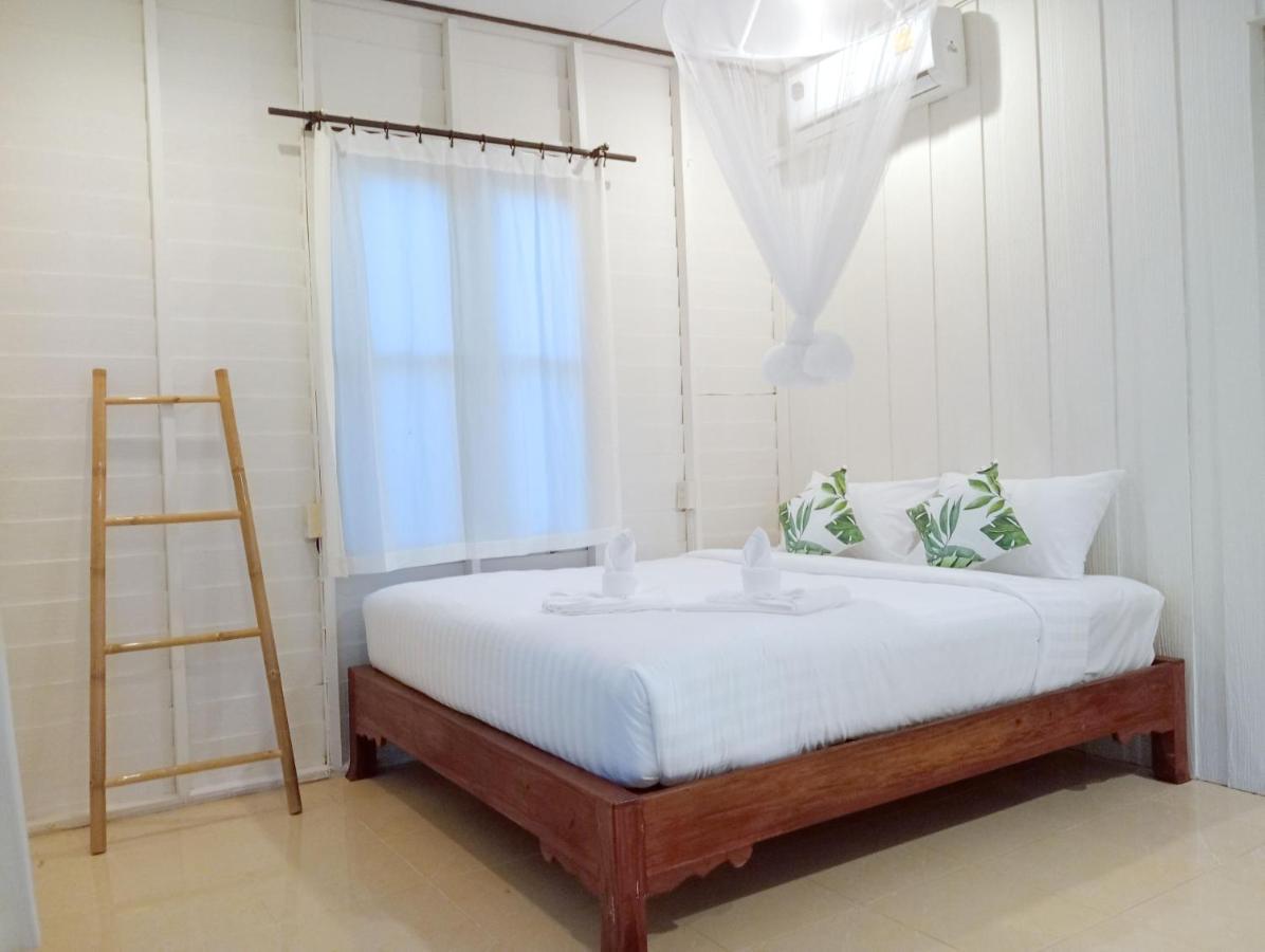 The River Retreat Koh Mak Esterno foto